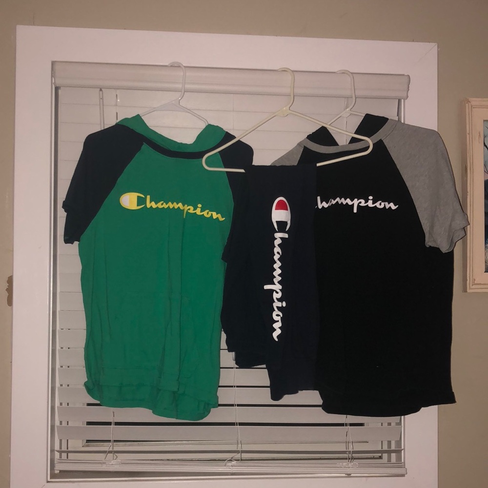 Men’s medium Champion lot